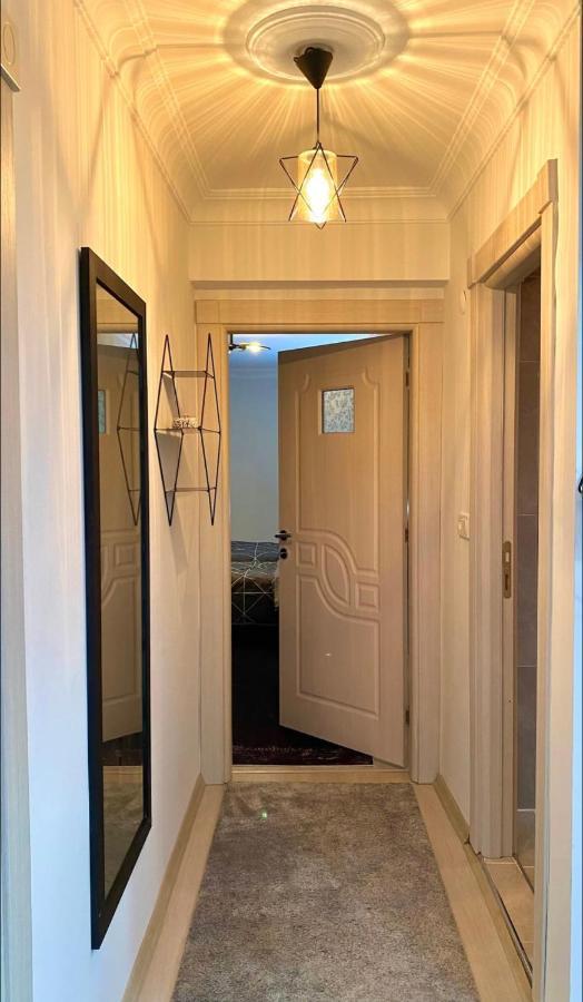 Cozy Big Sisli Apartment , Ac, Modern &For Family,Friendly In Center Estambul Exterior foto