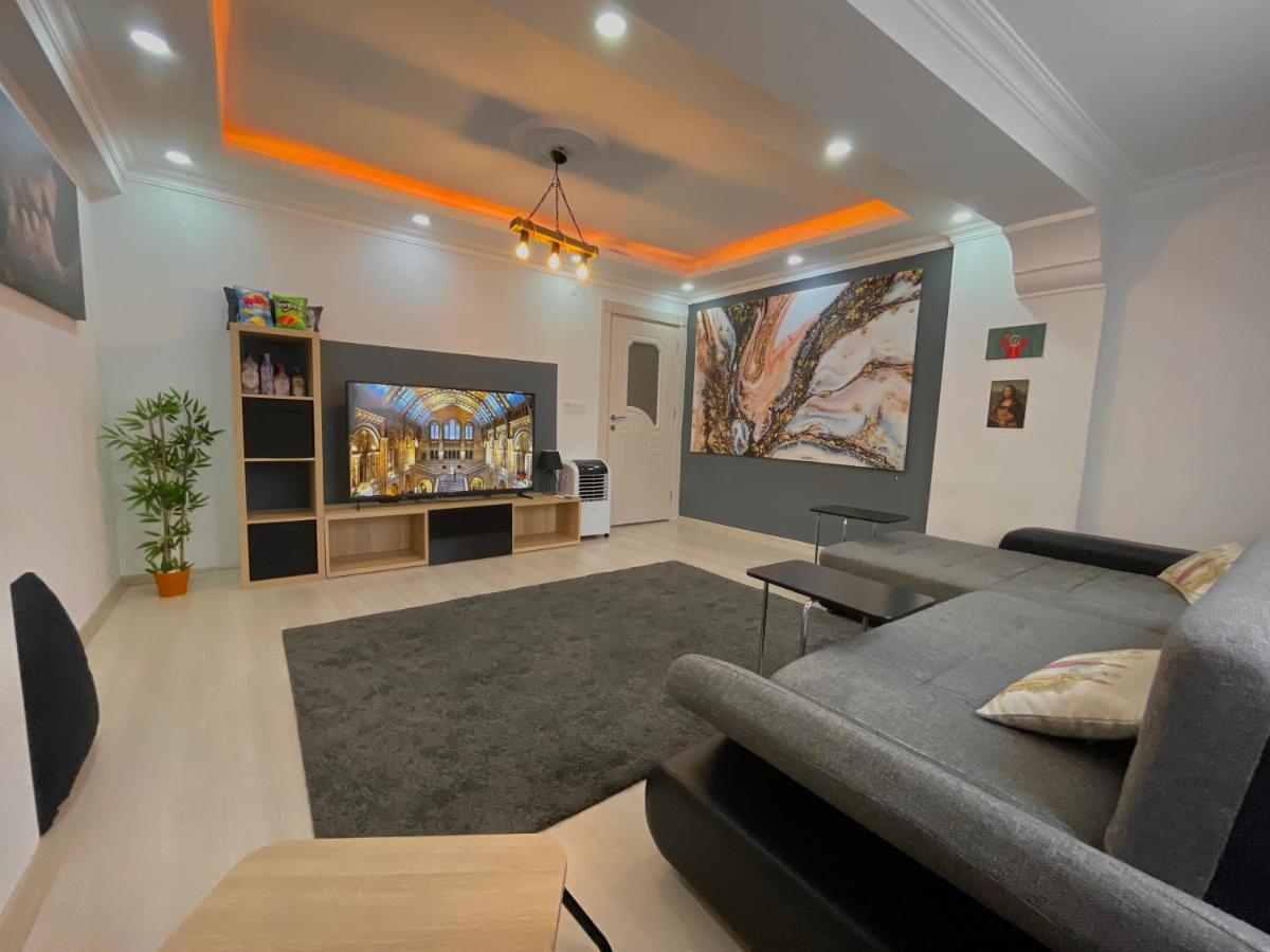 Cozy Big Sisli Apartment , Ac, Modern &For Family,Friendly In Center Estambul Exterior foto