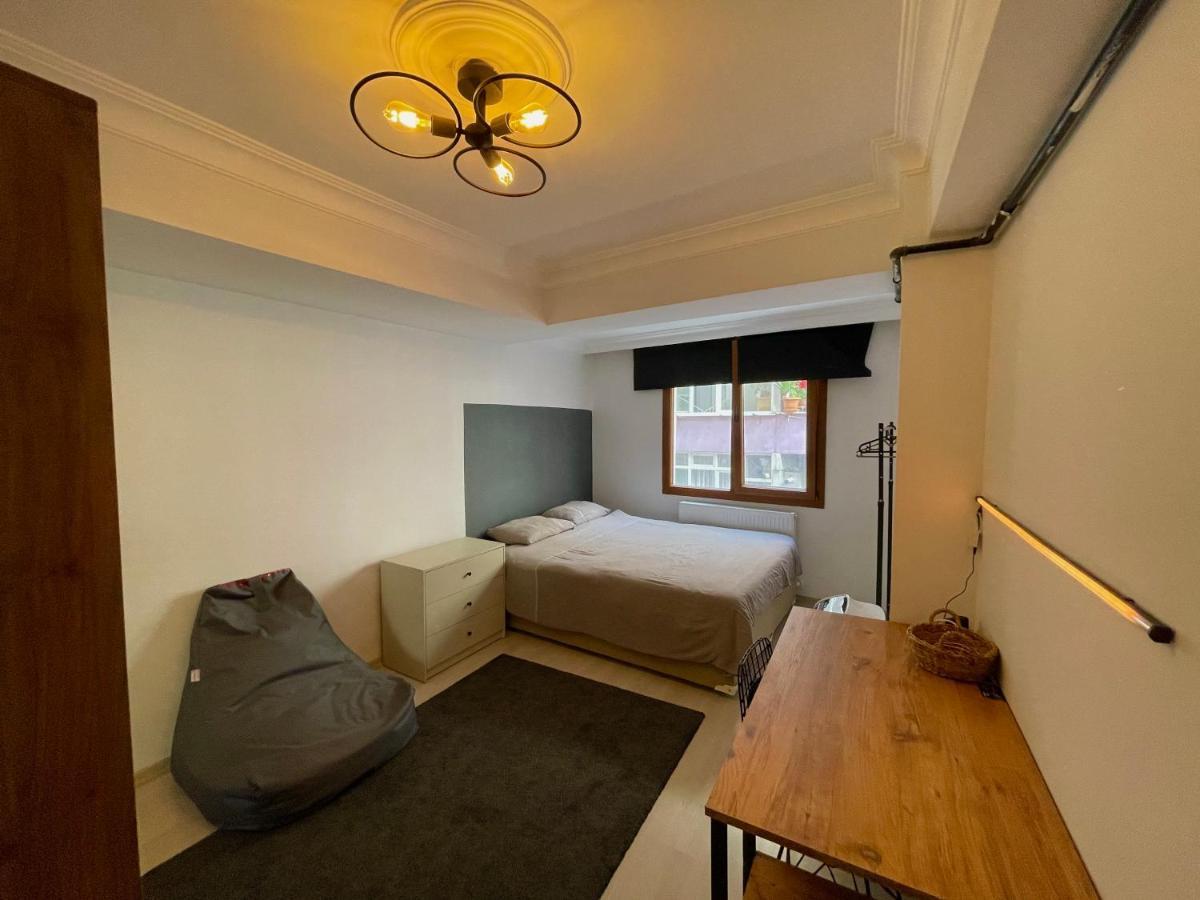 Cozy Big Sisli Apartment , Ac, Modern &For Family,Friendly In Center Estambul Exterior foto